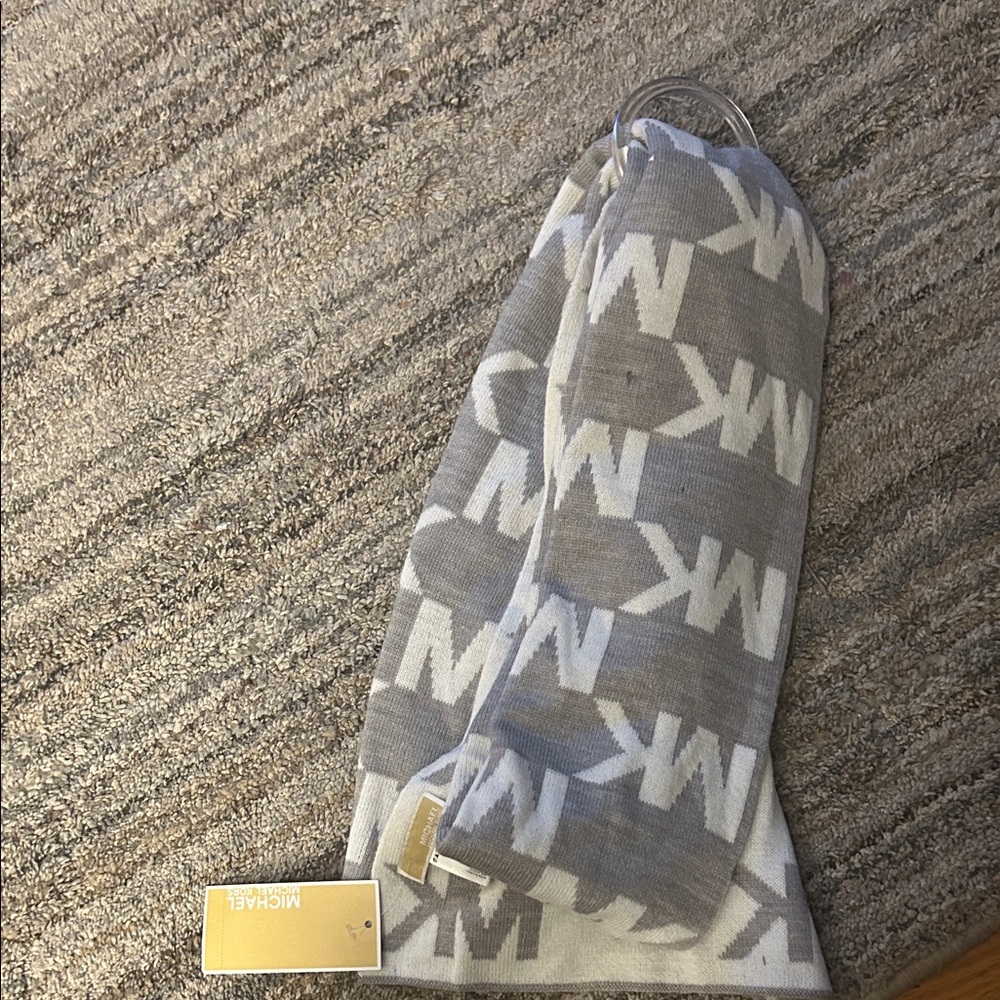 Michael Kors Gray and Cream Logo Scarf